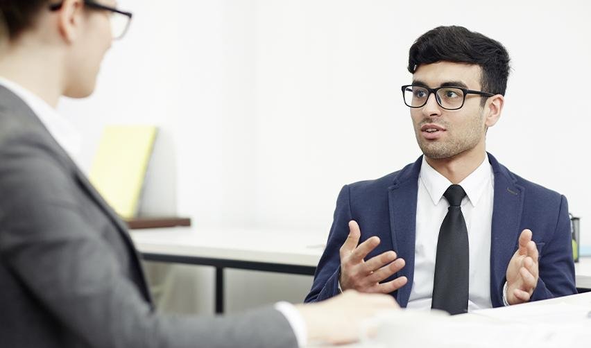 An EB5 investor discussing the USCIS policy update with a regional center managing partner.